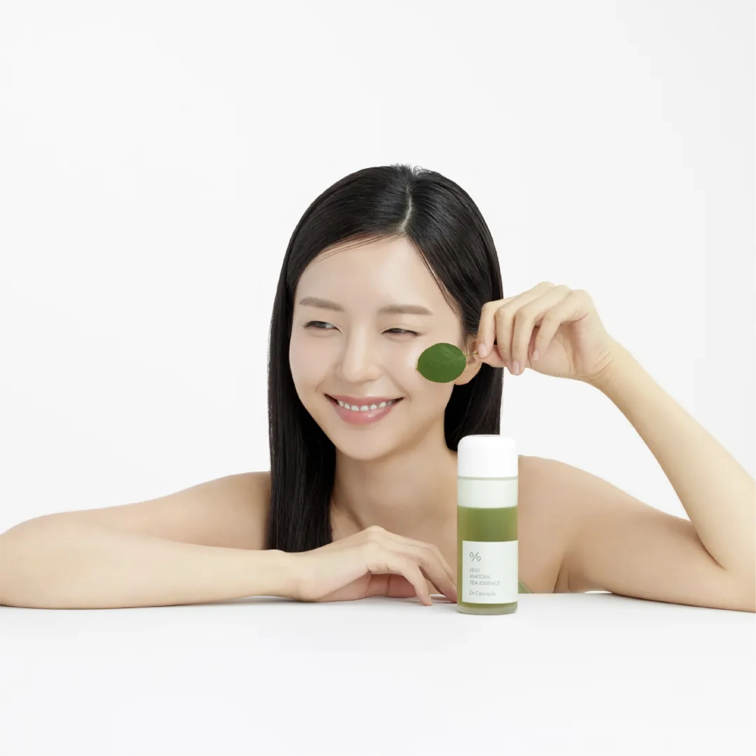 Jeju Matcha Tea Essence DR CEURACLE - Image 3