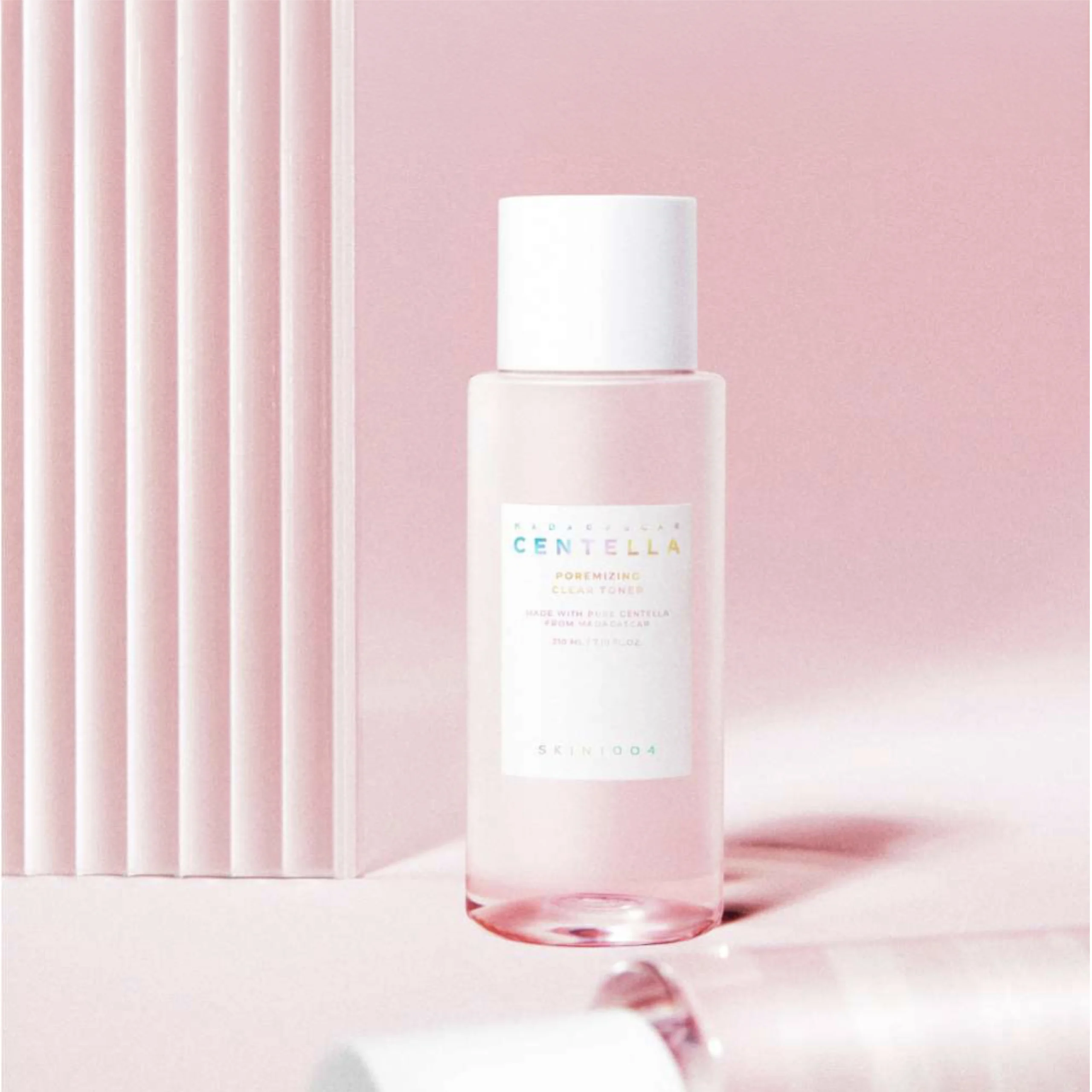 Madagascar Centella Poremizing Clear Toner - Image 2